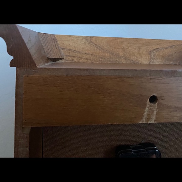 Terry Redlin "That Special "Time" Regulator Clock - Picture 8 of 13